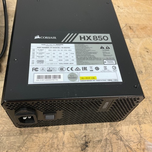 Corsair HX850 Full Modular Power Supply 850W 80 Plus Platinum -- Tested - Photo 4/4