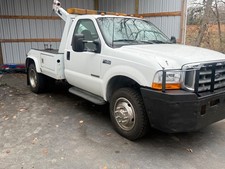 2001 Ford F-450 