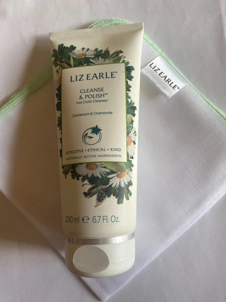 Liz Earle Cleanse And Polish Cardamon And Chamomile NEW 200ml with cloth