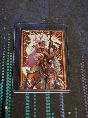 Manamoon Field Center: Farra, The White Wolf 0260/1000 Mana Moon