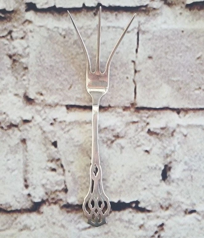 Lunt Plata Esterlina Chippendale 1910 Tenedor Limón Bon Cuchara Jalea Servidor De Colección Foto 4 de 4