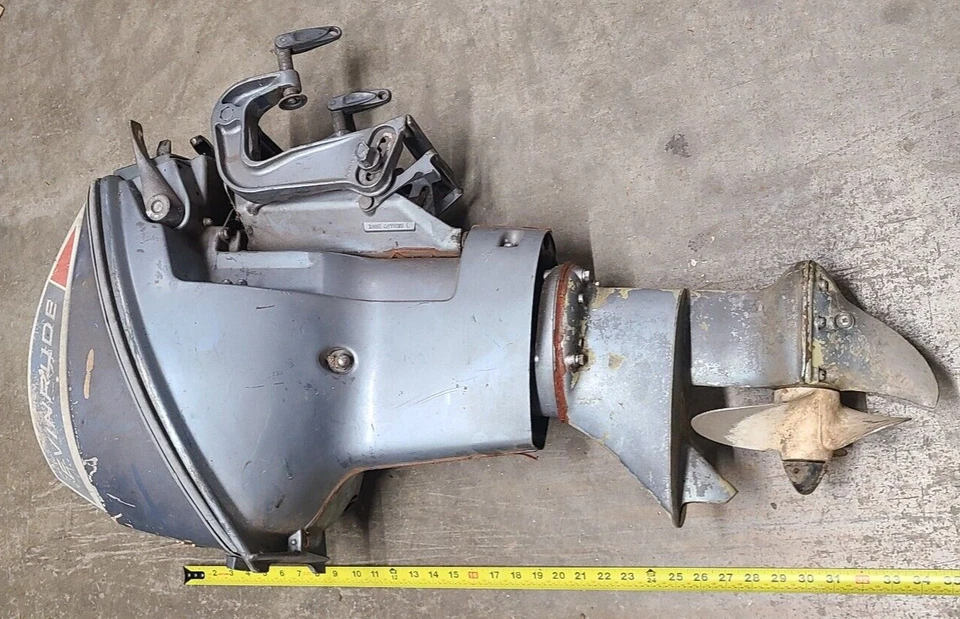 Vintage Evinrude Outboard 9522C, 9-1/2 H.P. Motor - Image 2 of 4