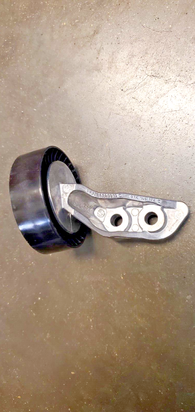OEM Volkswagen Beetle Jetta Passat Drive Belt Idler Assembly 07K145172C eBay