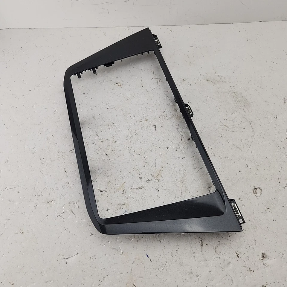 VOLKSWAGEN TIGUAN 2018-2023 TABLERO PANTALLA CENTRAL BISEL MOLDURA CUBIERTA MOLDURA OEM Foto 3 de 4