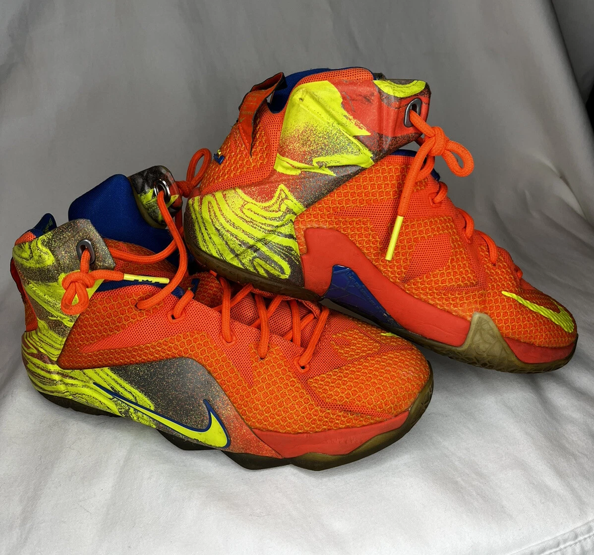 Lebron orange shop shoes