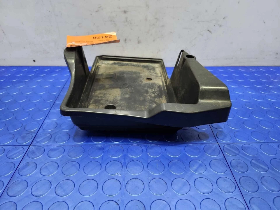 2015 - 2019 年斯巴鲁 Legacy Outback 电池托盘支架正品原始设备制造商零件 — 第 3/4 张图片