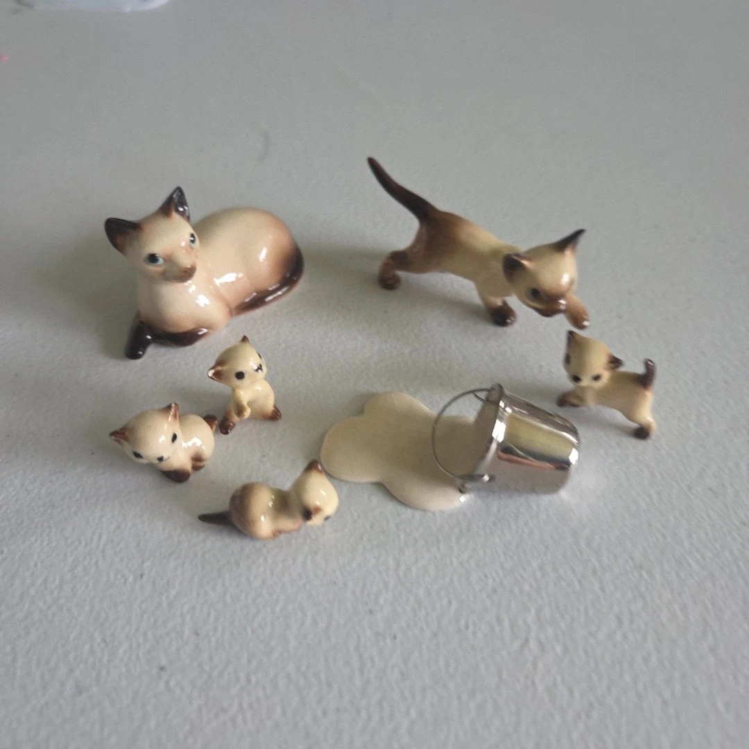 Hagen Renaker Collectible Cat Figurines for sale | eBay