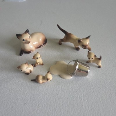 Hagen Renaker 【ヘイゲンリネカー 】シャム猫 陶製　4体 Vintage Hagen Renaker 4 Miniature Siamese Kittens Drinking Milk