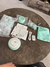 Brand New Motif Breast Pump and Gray Backpack