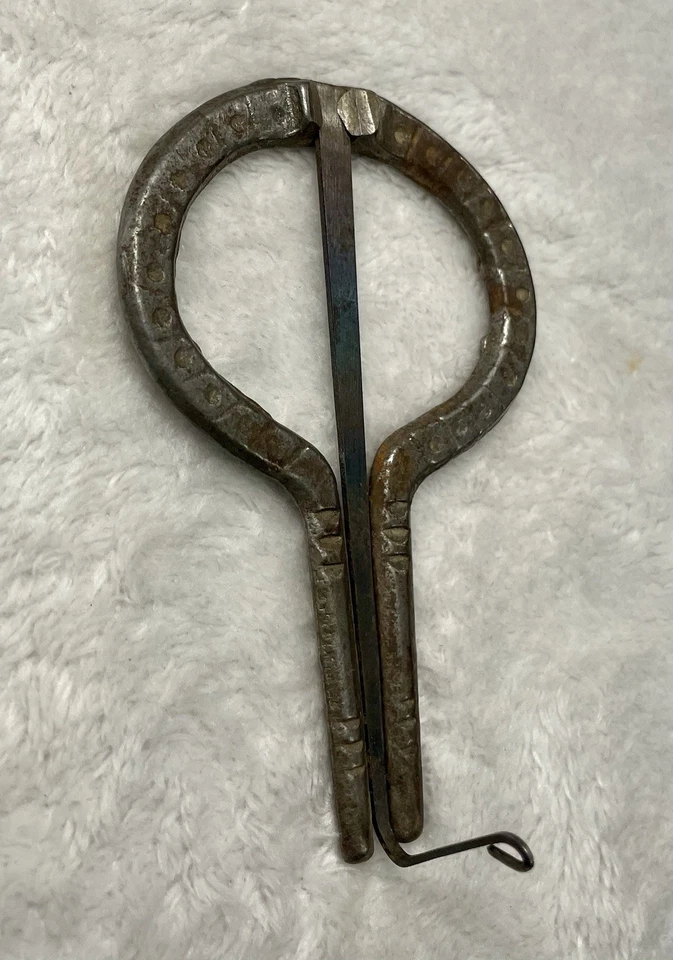 Arpa de mandíbula antigua de colección de los años 30 hecha en Inglaterra instrumento de boca arpa judía Foto 2 de 4