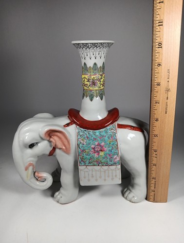 ANTIQUE CHINESE EXPORT PORCELAIN ELEPHANT JOSS STICK 10.5" TALL - Picture 14 of 15