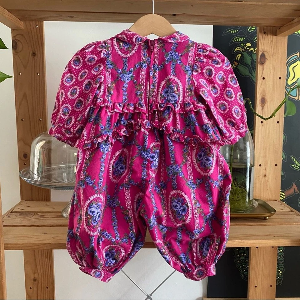 Mameluco vintage Polly Flinders rosa púrpura floral burbuja Foto 3 de 4