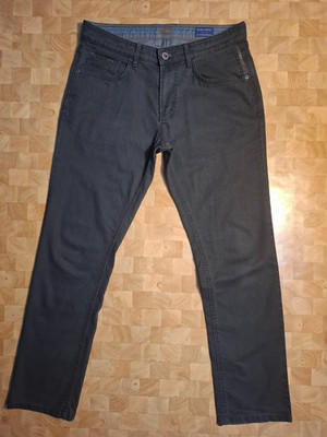 CAMEL ACTIVE HOUSTON Five Pocket Gr.31/30 Leichte Jeans für Männer