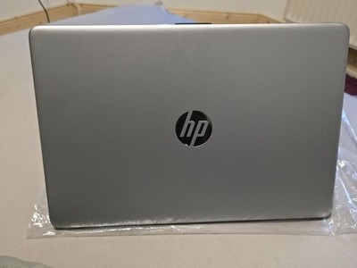 HP 255 G8 Laptop Ryzen 5 5500U 16GB RAM 256GB Speicher Silber