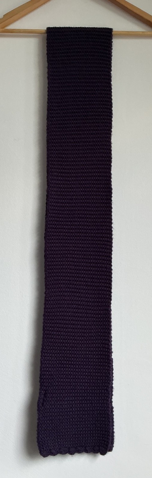 Calvin Klein Women’s Scarf Purple Rarely Worn image 5
