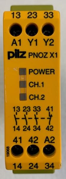 PILZ PNOZ X1 774300 boîtier de sécurité robuste pour rail DIN