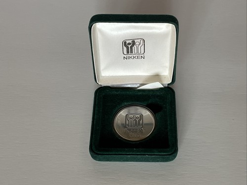 Nikken Kenko 2000 Magnetic Therapy Pain Relief Wellness Magnet with case