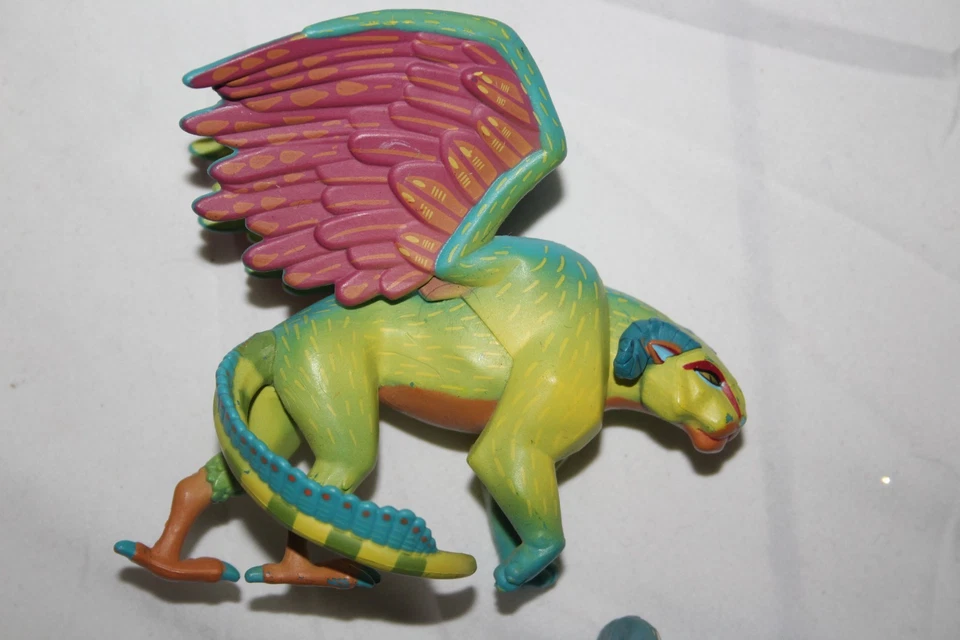 Lote de juguetes de monstruos dinosaurios Parque Jurásico Grifo Triceratops Dragón Figura Mezcla Foto 3 de 4