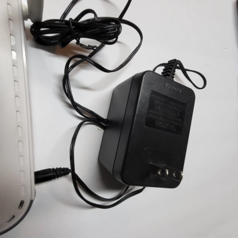 Netgear Wireless - G Router WGR614 / 54Mbps | Pre-Owned | Tested & Working - Image 3 of 4