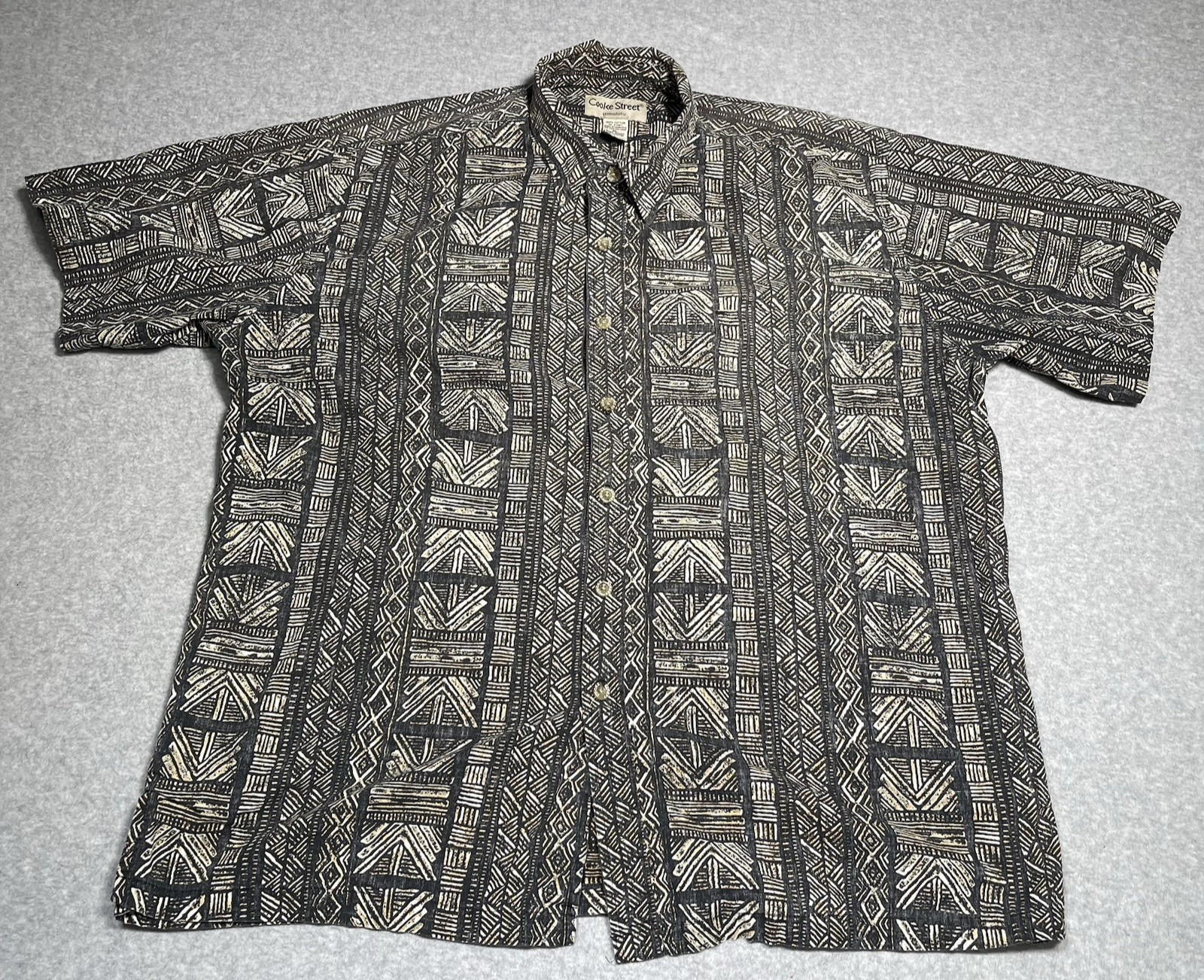 Cooke Street XL Hawaiian Shirt Black Beige Tribal Reverse Print Button Up