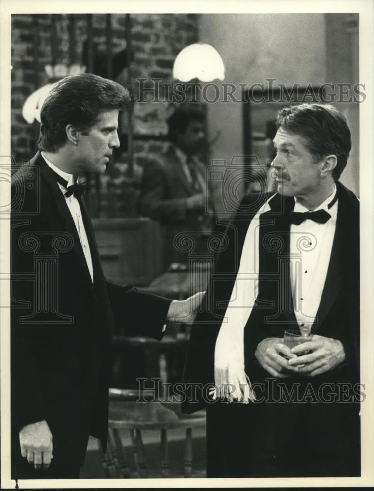 1987 Press Photo Ted Danson, Tom Skerritt on "Cheers" - nox16395 | eBay