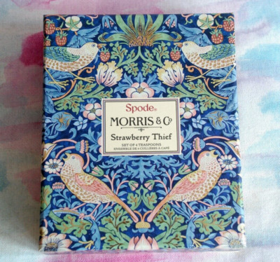 MORRIS&Co SPODE Strawberry Thief BLAU 4 Teelöffel Set in Box - NIE BENUTZT NEU!!!