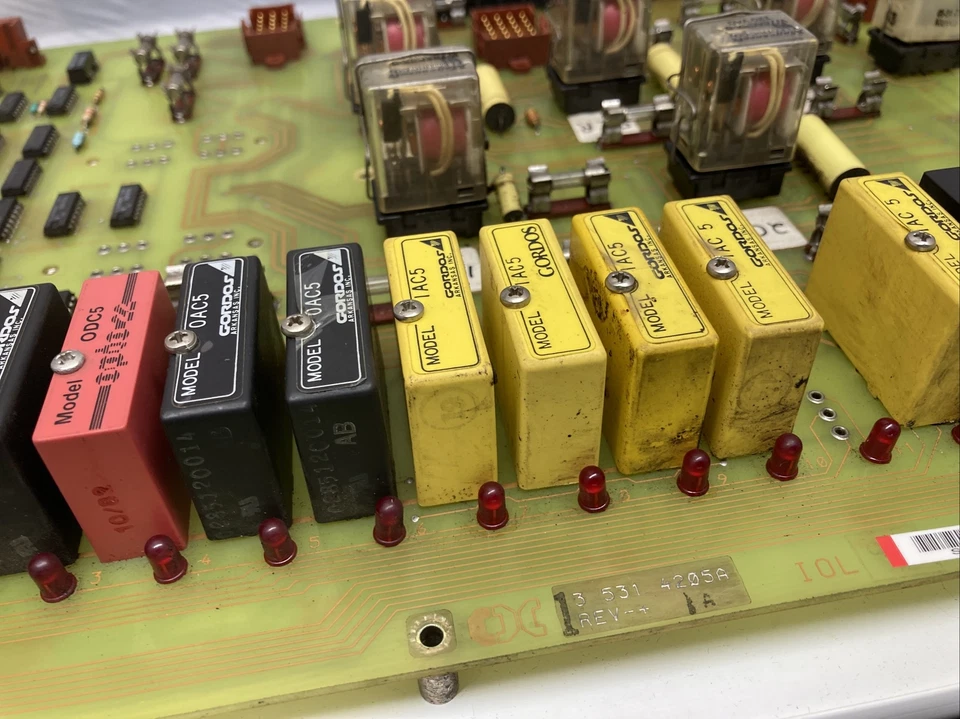CINCINNATI MILICRON I/O LOGIC BOARD 3-531-4205A IOL CONTROL MAIN POWER INPUT USA - Image 4 of 4