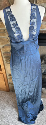 La Peria Women s Blue Silk Long Sleepwear Dress Size Small $1,114