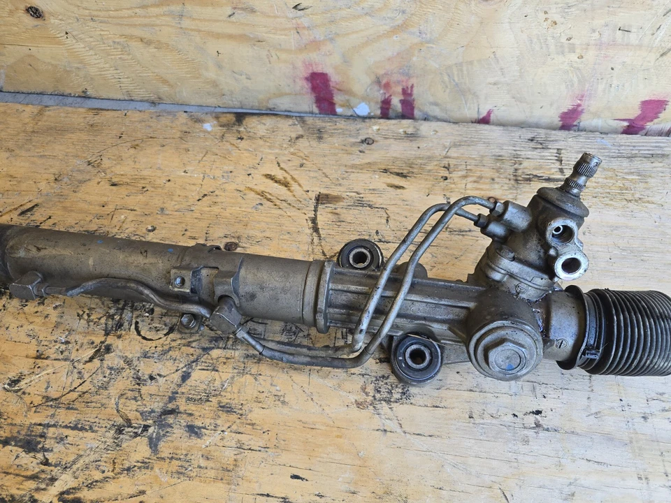 Toyota Land Cruiser LX470 1998-2002 dirección asistida cremallera y piñón OEM V25 Foto 3 de 4