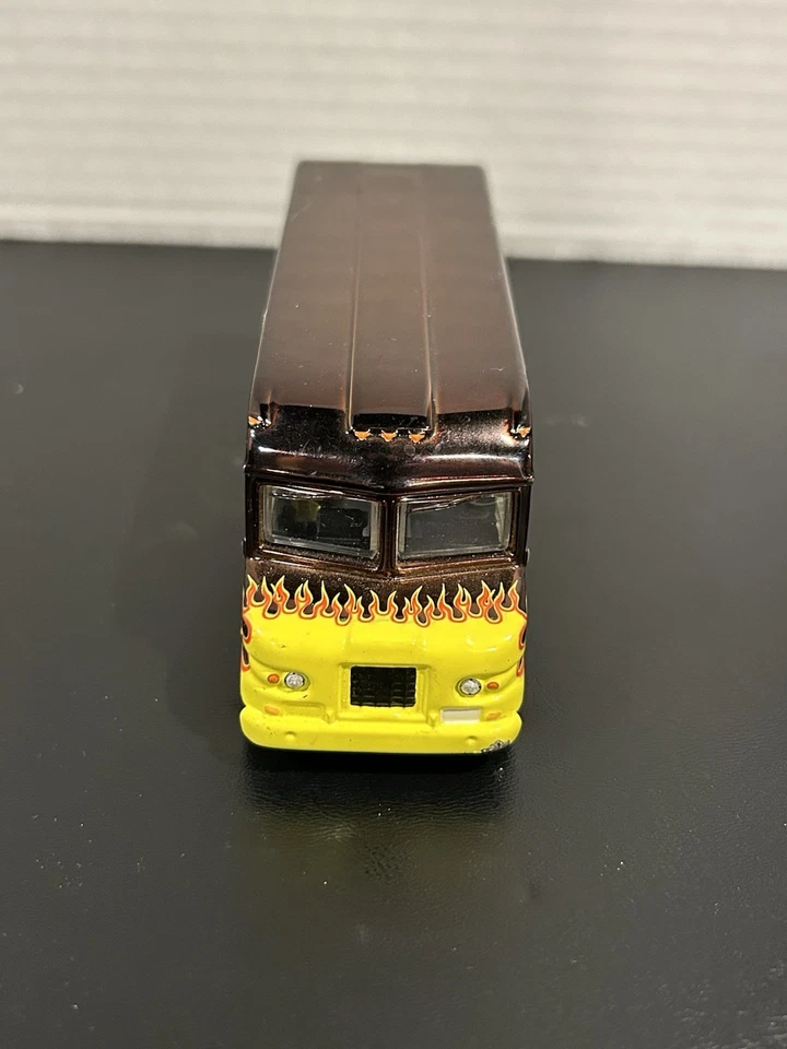 Paquete de llama de camión UPS de acción 1/64 edición limitada 1/4.008 RCCA fundido a presión Foto 2 de 4