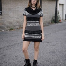 Ladies Striped Cowl Neck Short Sleeve Sweater Dress Size M Y2K