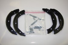 ABS Handbremsbacken mit Einbausatzsatz  BMW 3er E46 - Satz für hinten