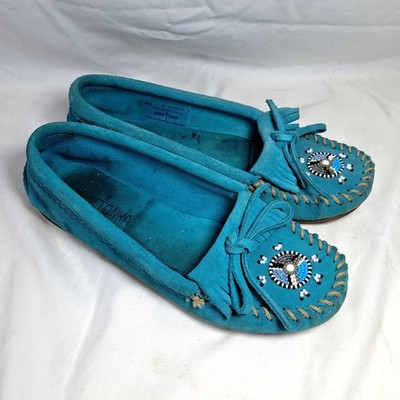 Minnetonka Me to We Blue Moccasins Womens Size 6 - Turquoise Suede Beaded Fringe