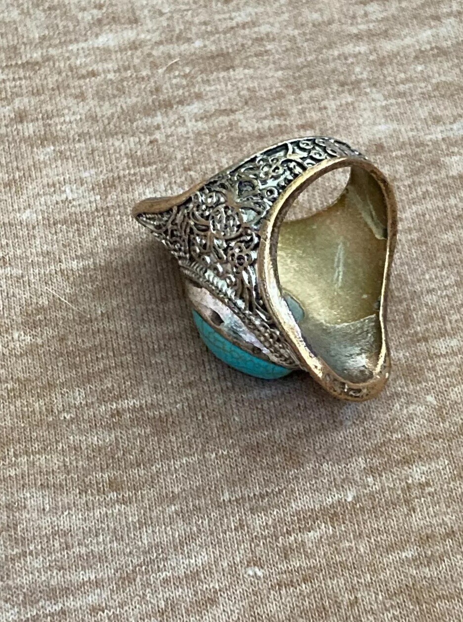 Bold Statement Ring Detailed Silver Tone Gold Ton… - image 3