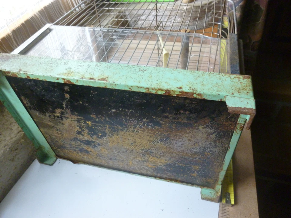 ancienne cage à oiseaux volière en fer - Photo 3/4