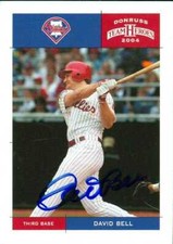 David Bell autographed Baseball Card (Phillies) 2004 Donruss Team Heroes #329