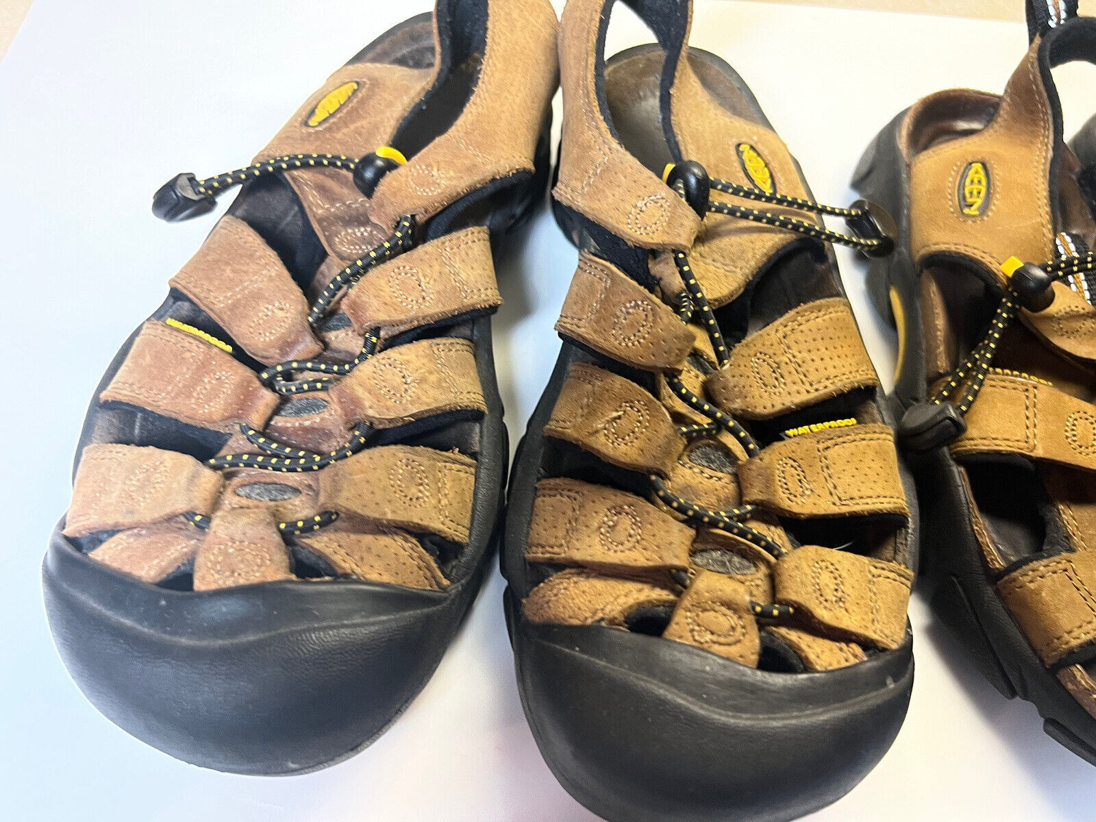 Lotto impermeabili da donna Keen Newport taglia 7 0106 1006 marrone marrone chiaro escursionismo