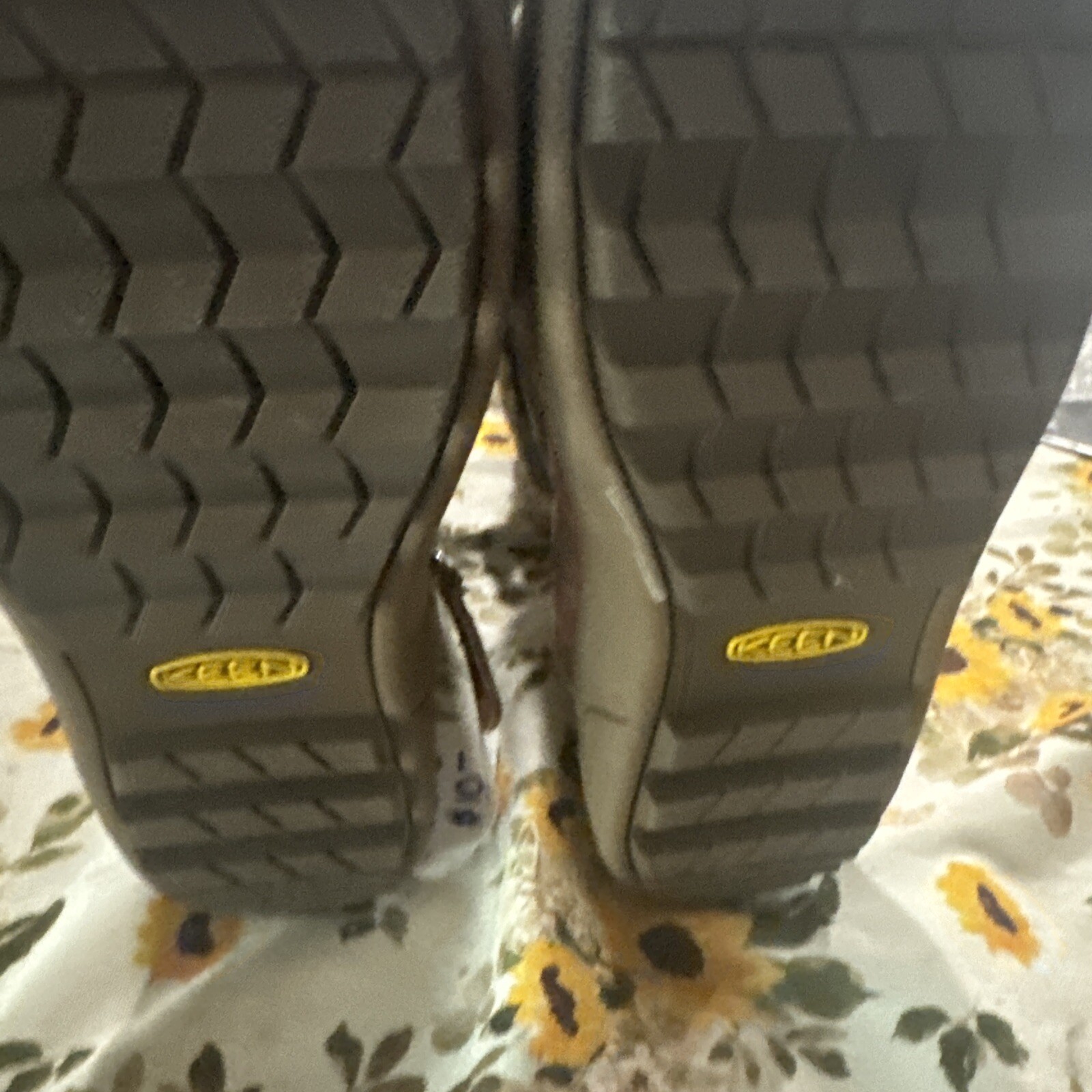 Stivali impermeabili KEEN donna 8 Fremont zip laterale marrone Cordoba pelliccia sintetica isolati