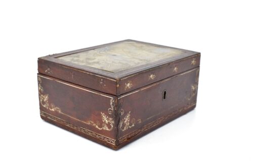 Antique Chinoiserie Jewellery Trinket Box Brass Panel Tooled Leather - Picture 3 of 8
