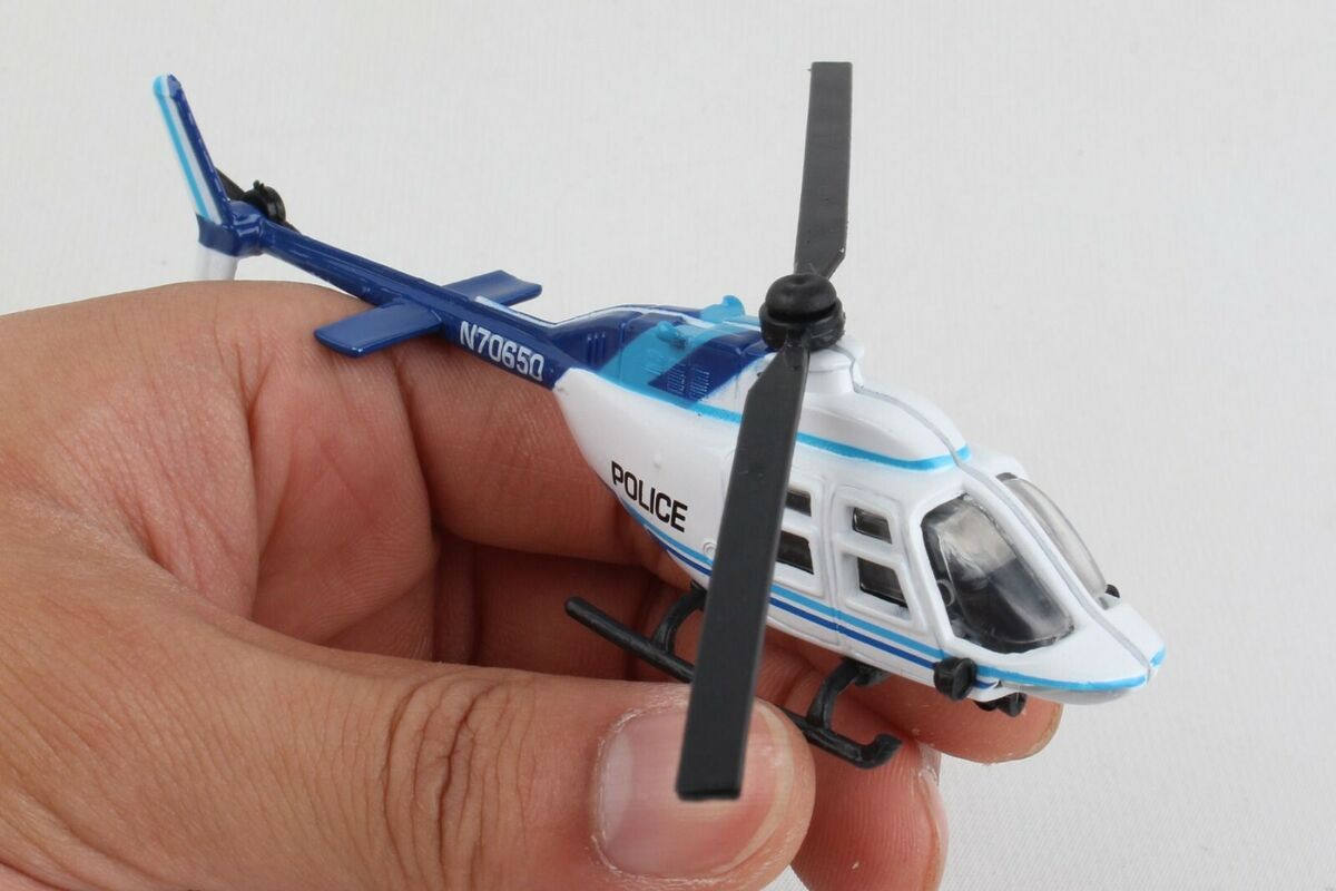 Bell 206 JetRanger Police Helicopter 1/100 Scale Diecast Bell 206 JetRanger Police Helicopter 1/100 Scale Diecast