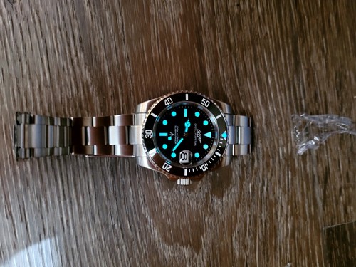 James Bond 007 GOLDFINGER Black Divers Watch Seiko TMI NH35 Japanese Auto 10atm - Picture 17 of 17