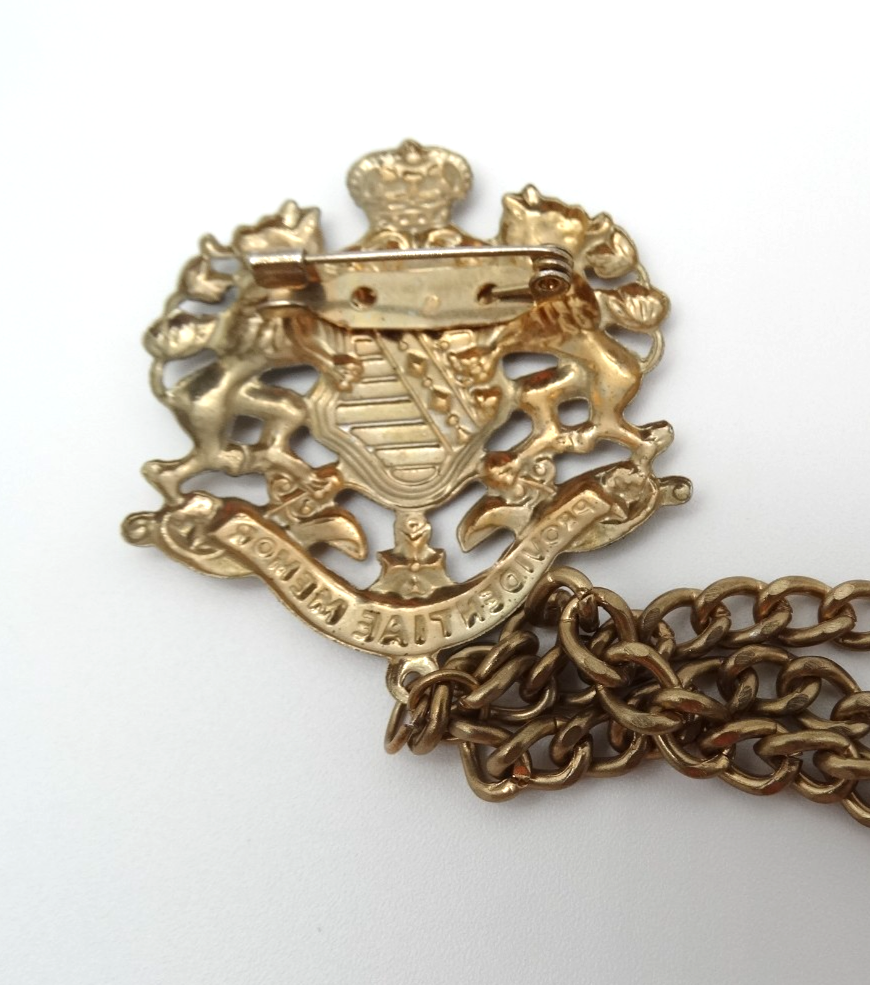 Vintage Providentiae Memor Lion Crown Coat of Arms Keys Chain Double ...