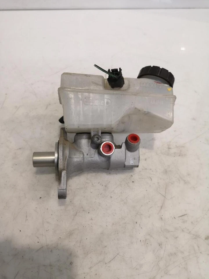 pompa freno per RENAULT SANDERO II ACCESS 2014 247302 Foto 4 de 4