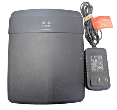 CISCO LINKSYS ROUTER E1200 WITH ADAPTER--5 PORTS