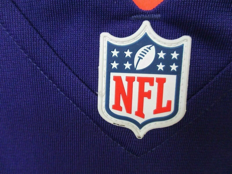 Camiseta deportiva de fútbol americano púrpura para aficionados de la NFL T6799 para mujer talla M Foto 2 de 4