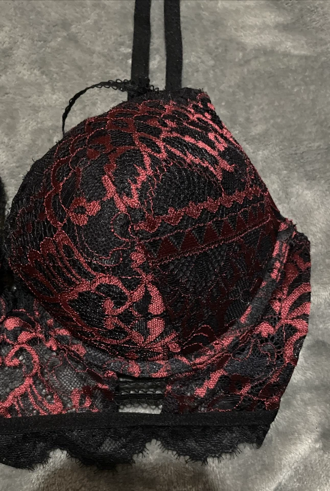 Sujetador de encaje La Senza pushup multi-gancho elegante gancho trasero adicional para correas talla 32C Foto 3 de 4