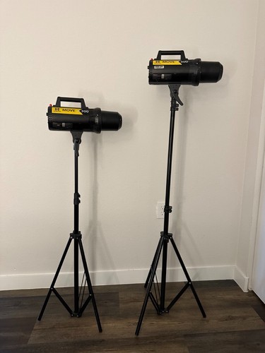 Quadralite Move 300 2 Flash Kit (Some Components Substituted) 