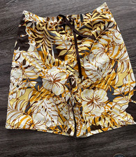 BREAKING WAVES TROPICAL HAWIIAN HIBISCUS SWIM TRUNKS BOARD SHORTS SIZE L Y2K