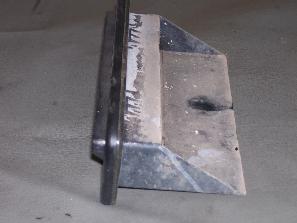 original 1998 Jaguar xj8 rear left right boot trunk vent grille pressure vent Foto 4 de 4