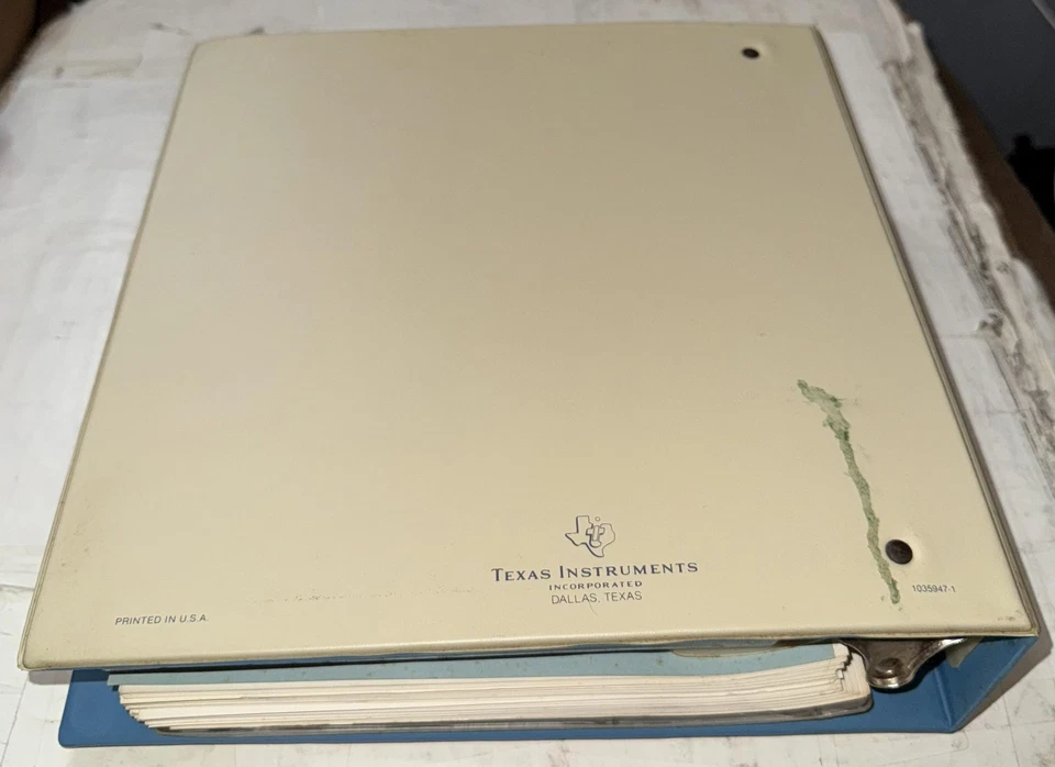 Vintage Texas Instruments Home Computer Binder Manual TI-99/4A Editor/Assembler - Image 4 of 4